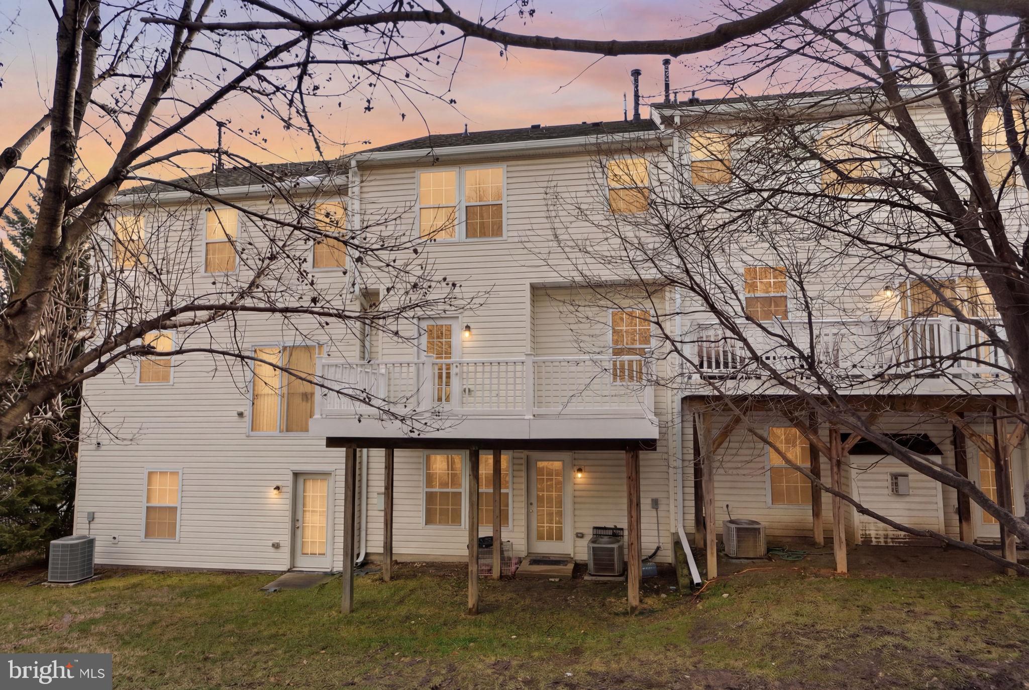 WATERS EDGE - Residential