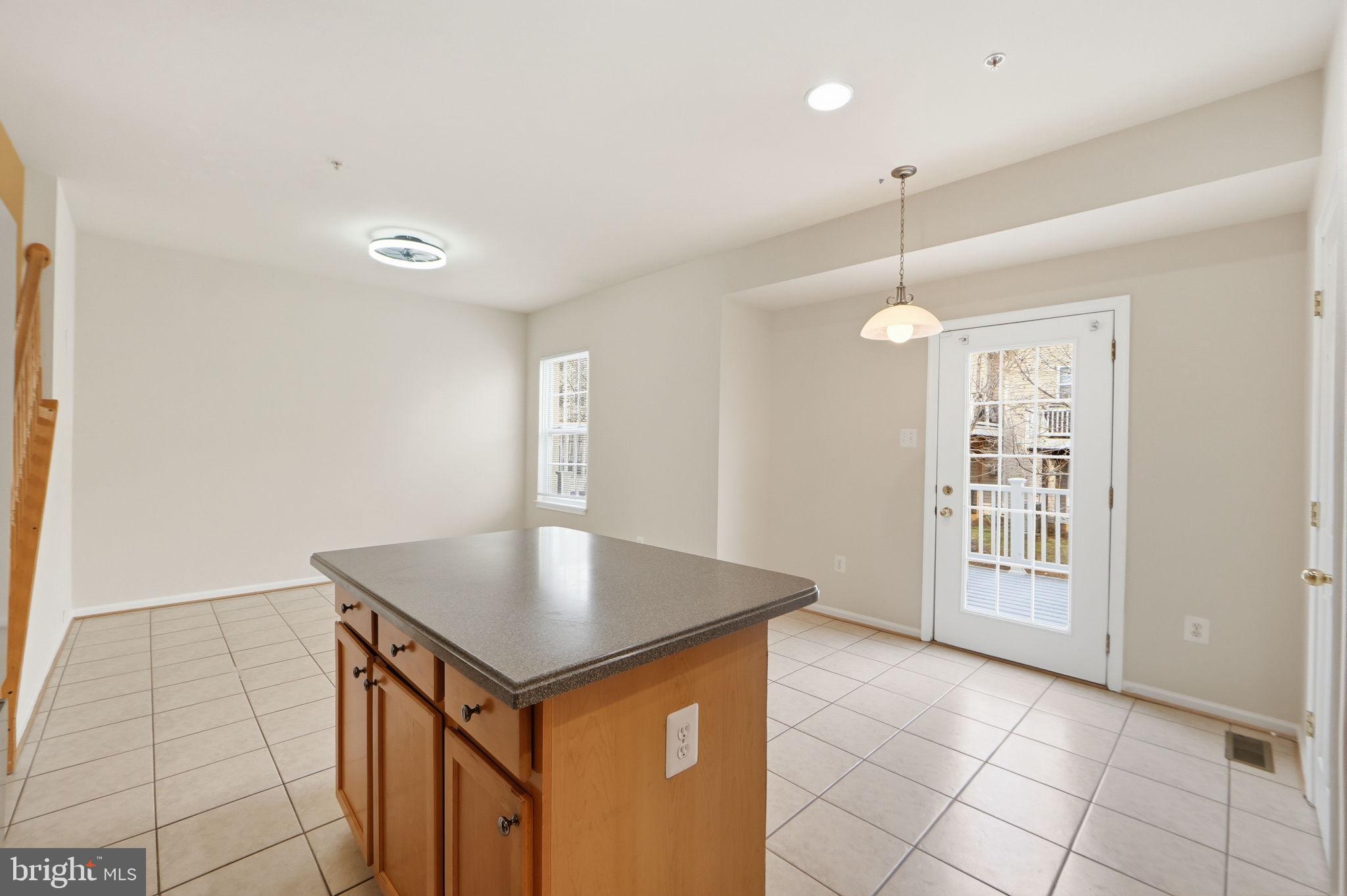 WATERS EDGE - Residential