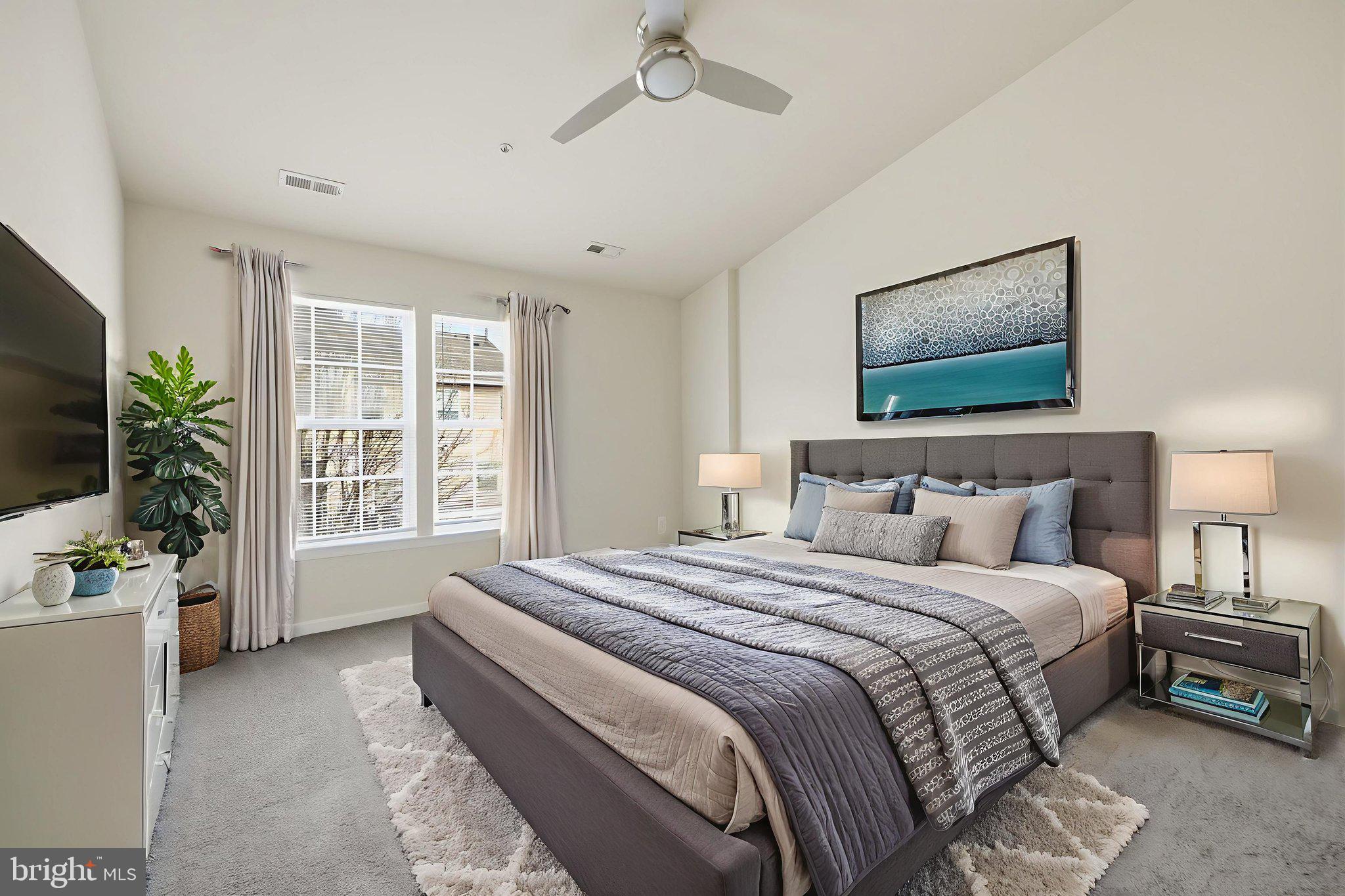 WATERS EDGE - Residential