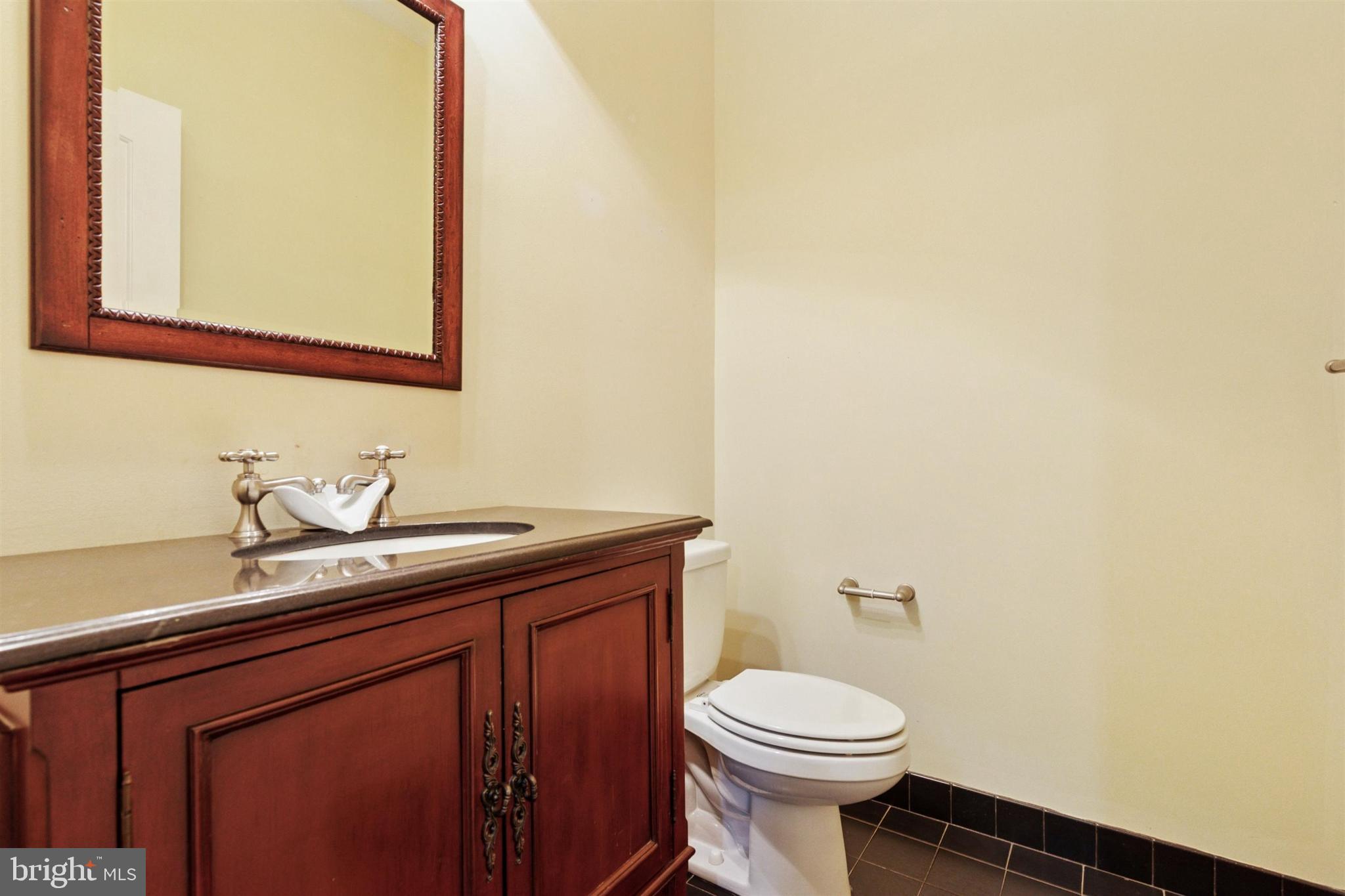 ROXBOROUGH - Residential