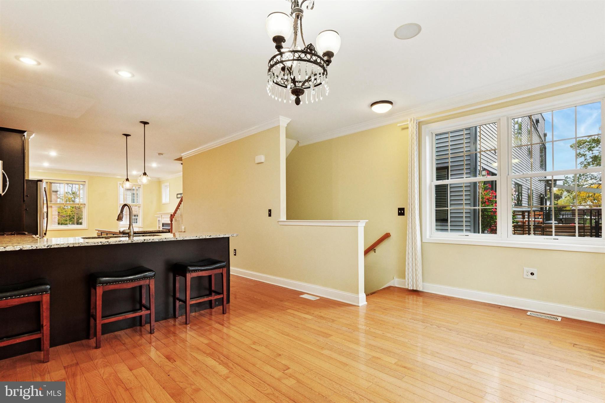 ROXBOROUGH - Residential