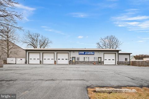 7 KING COURT NEW CASTLE DE 19720