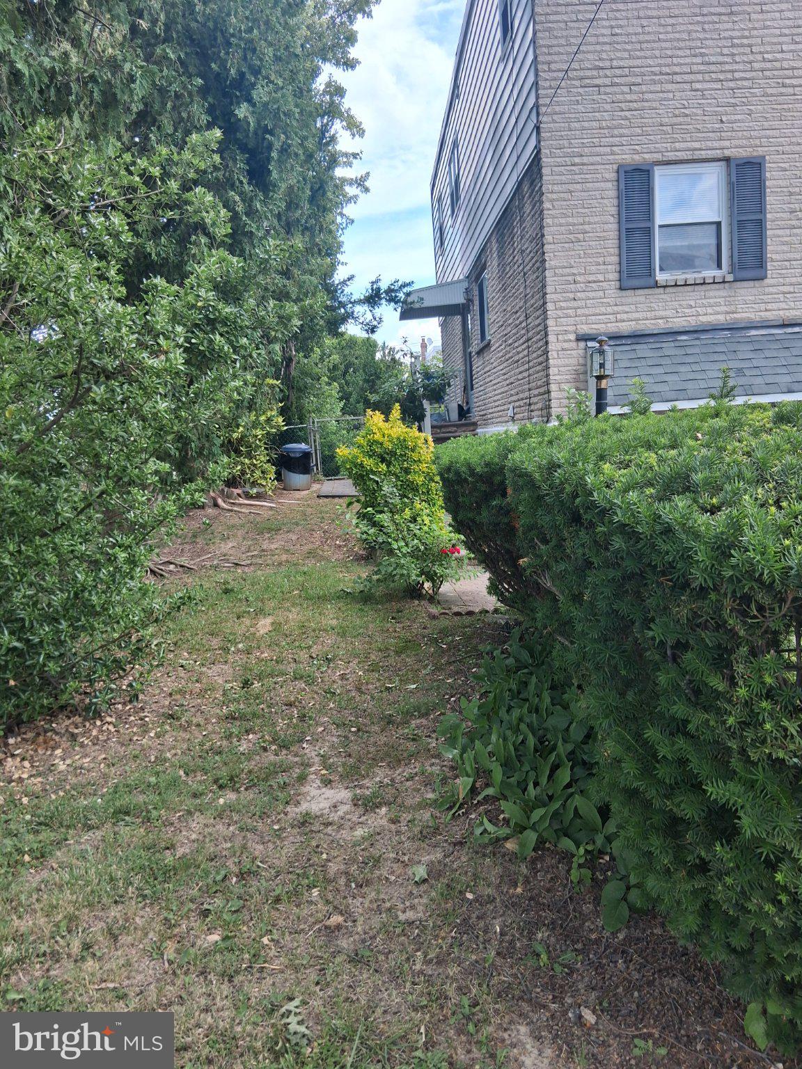 1889 FOSTER STREET