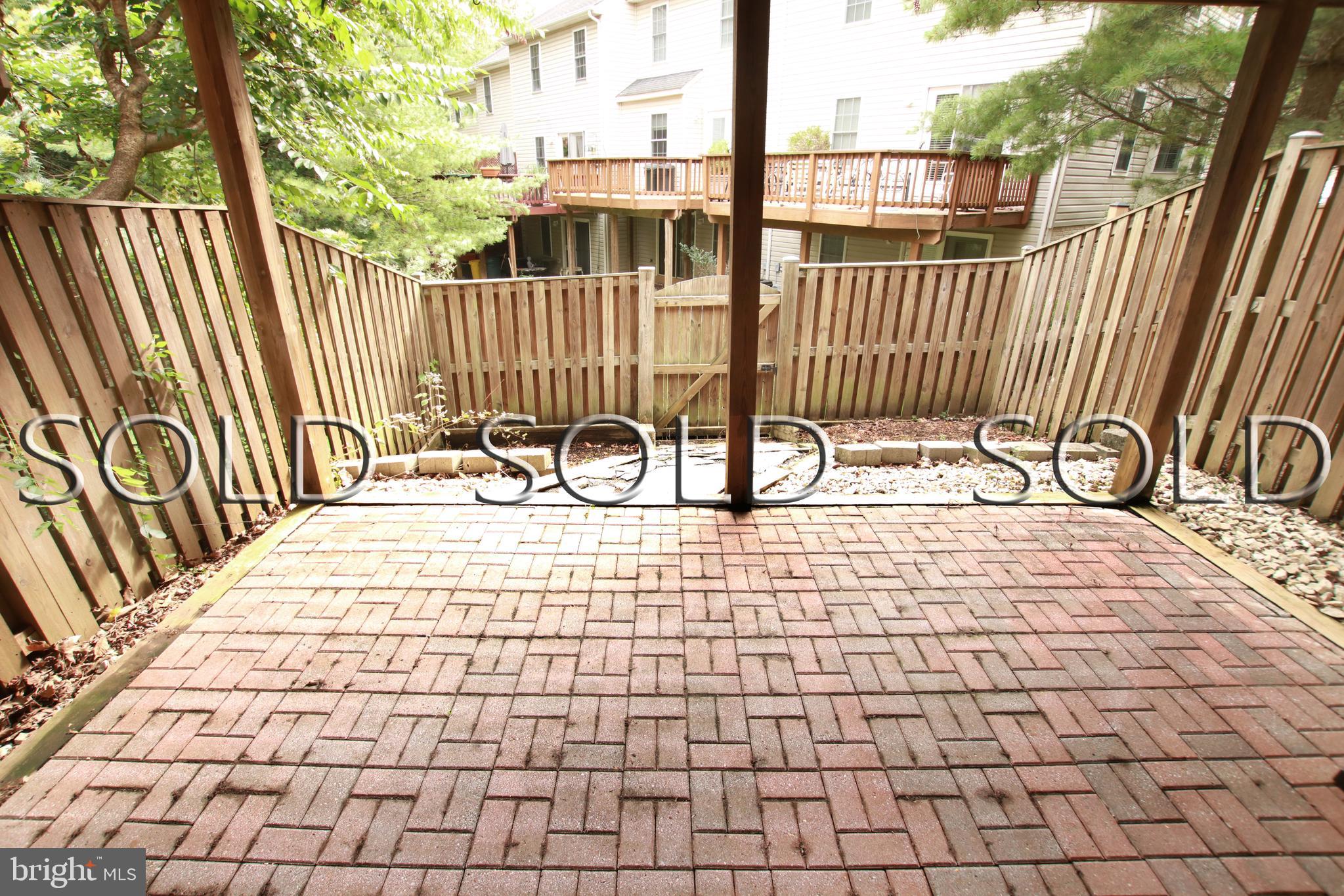 FALCON CREST - Residential