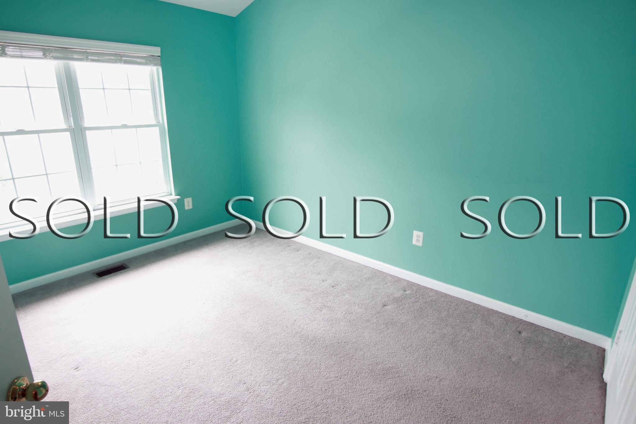 FALCON CREST - Residential