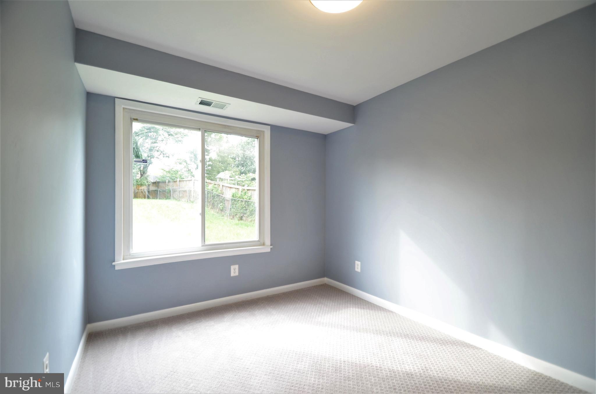 MAPLEWOOD - Residential