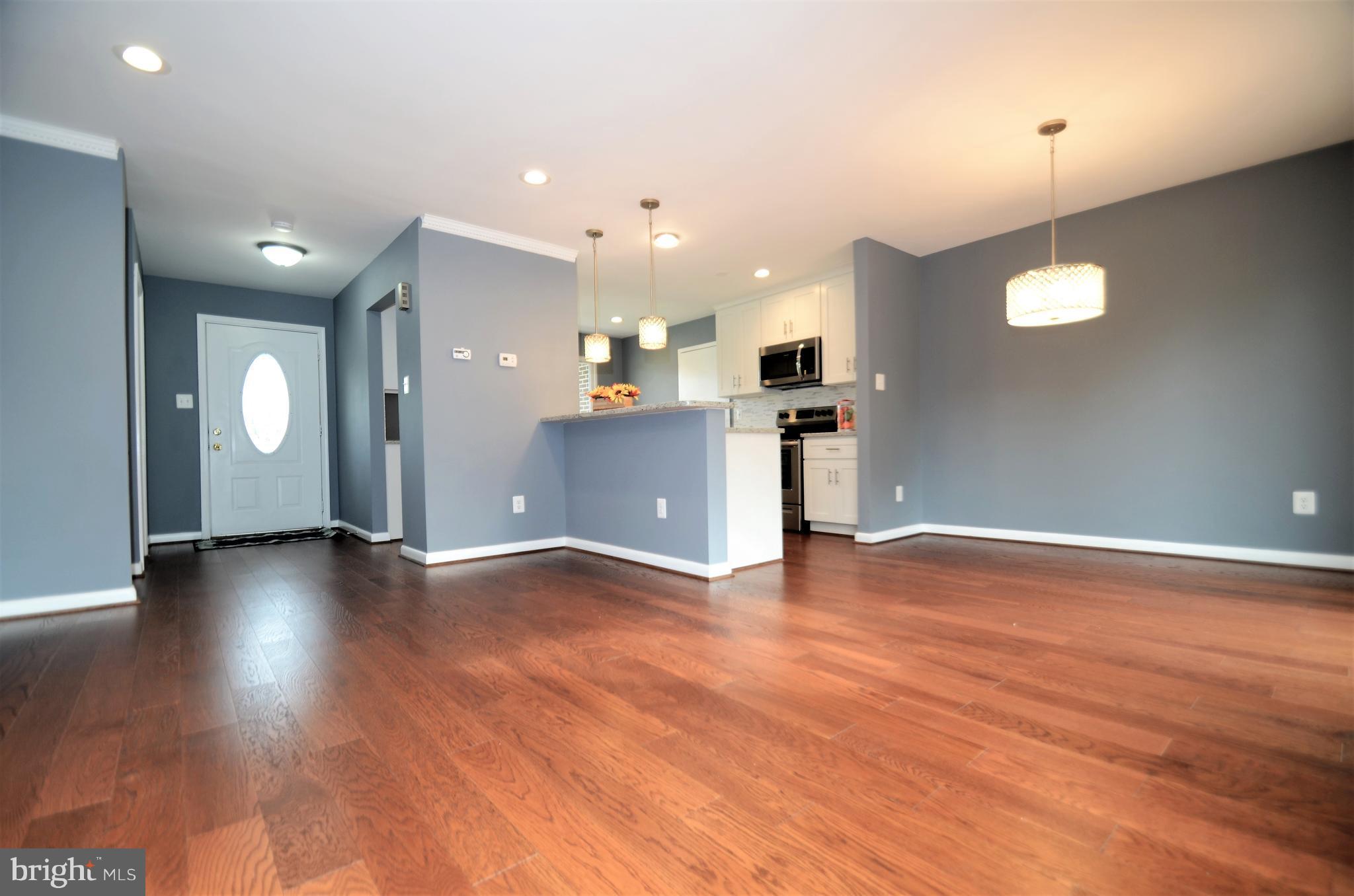 MAPLEWOOD - Residential