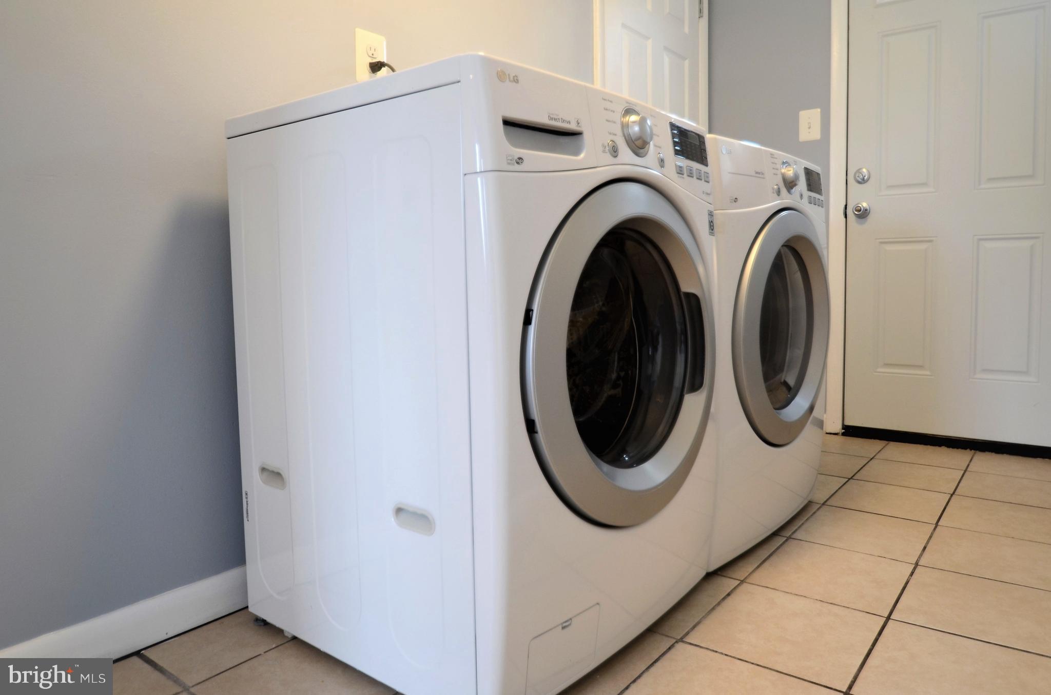 MAPLEWOOD - Residential