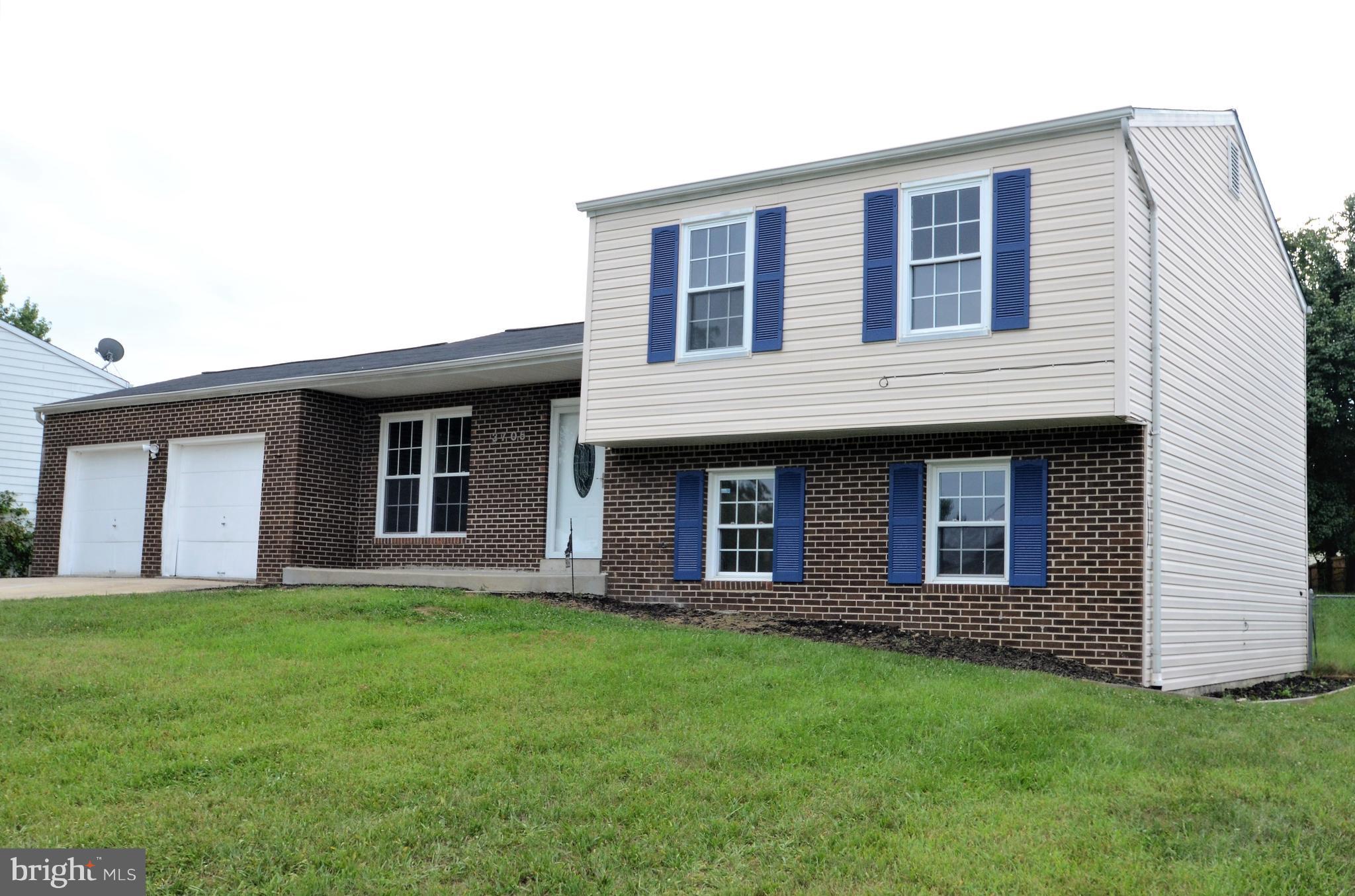 MAPLEWOOD - Residential