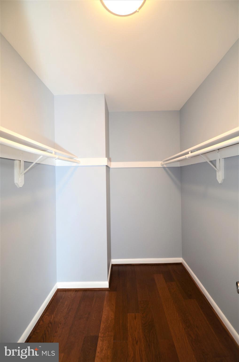 MAPLEWOOD - Residential