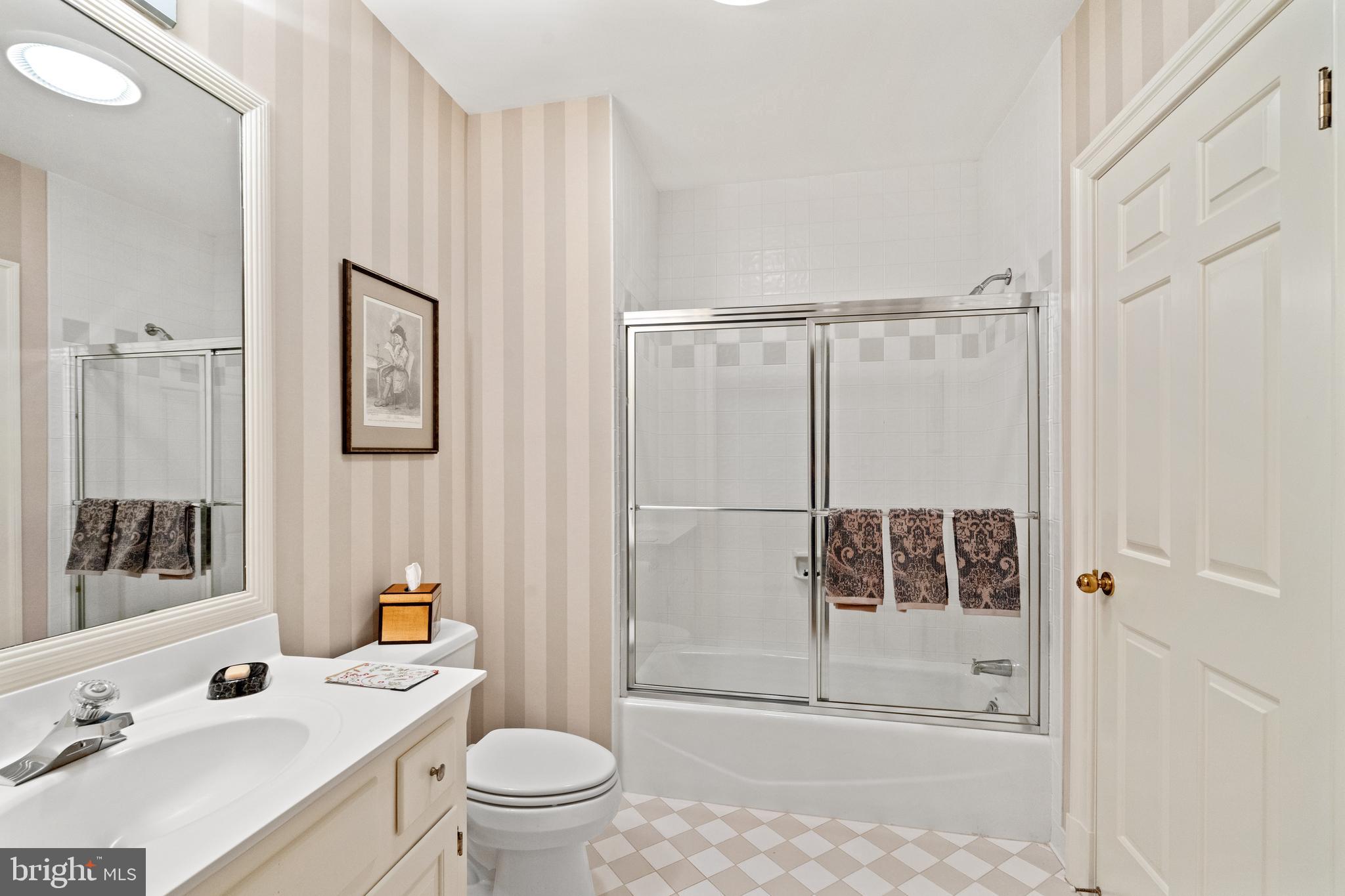 LANGLEY FARMS - Residential