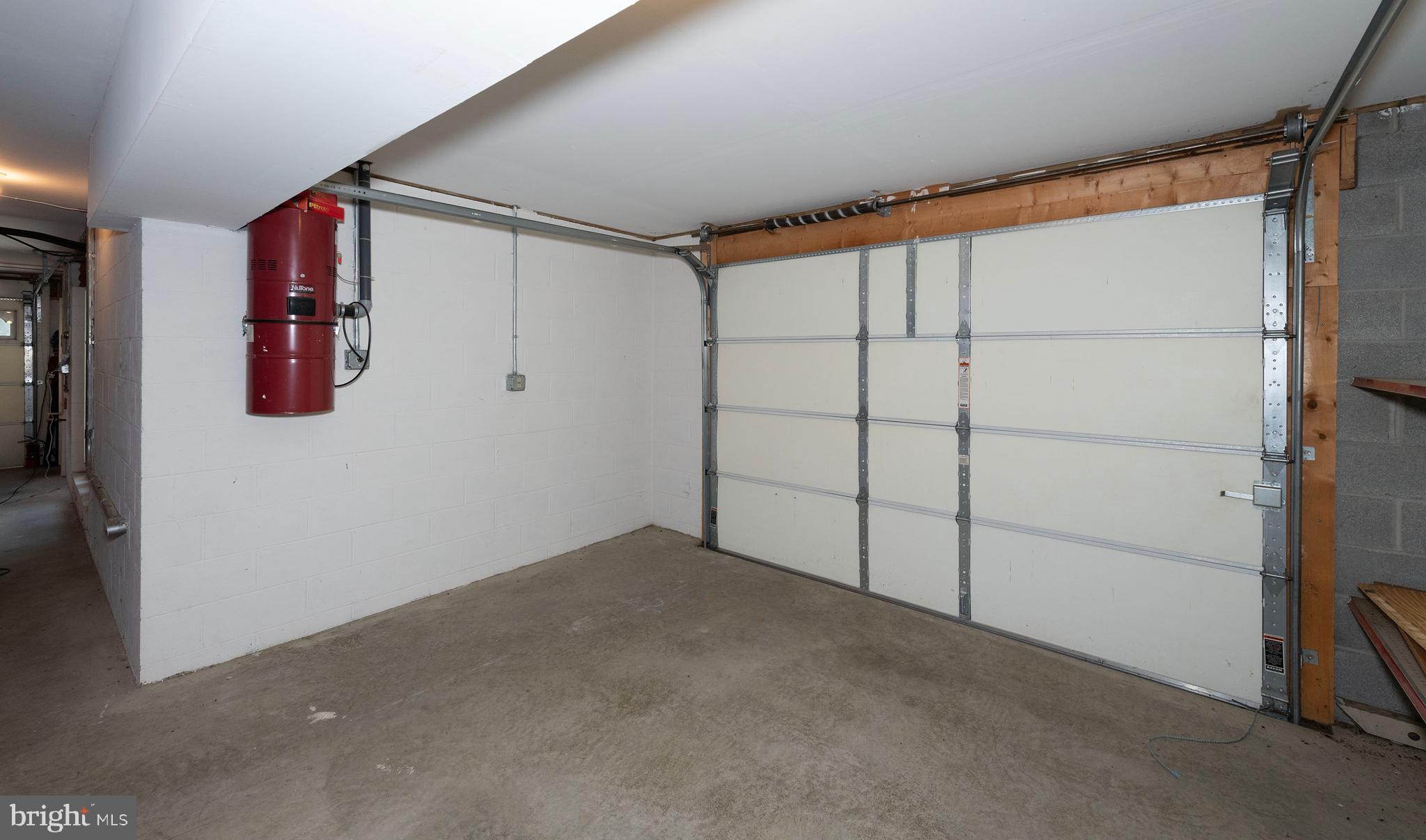 PRINCE KNOLL - Residential