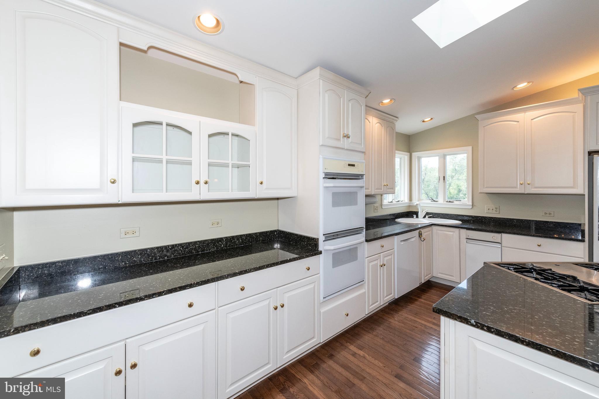 PRINCE KNOLL - Residential