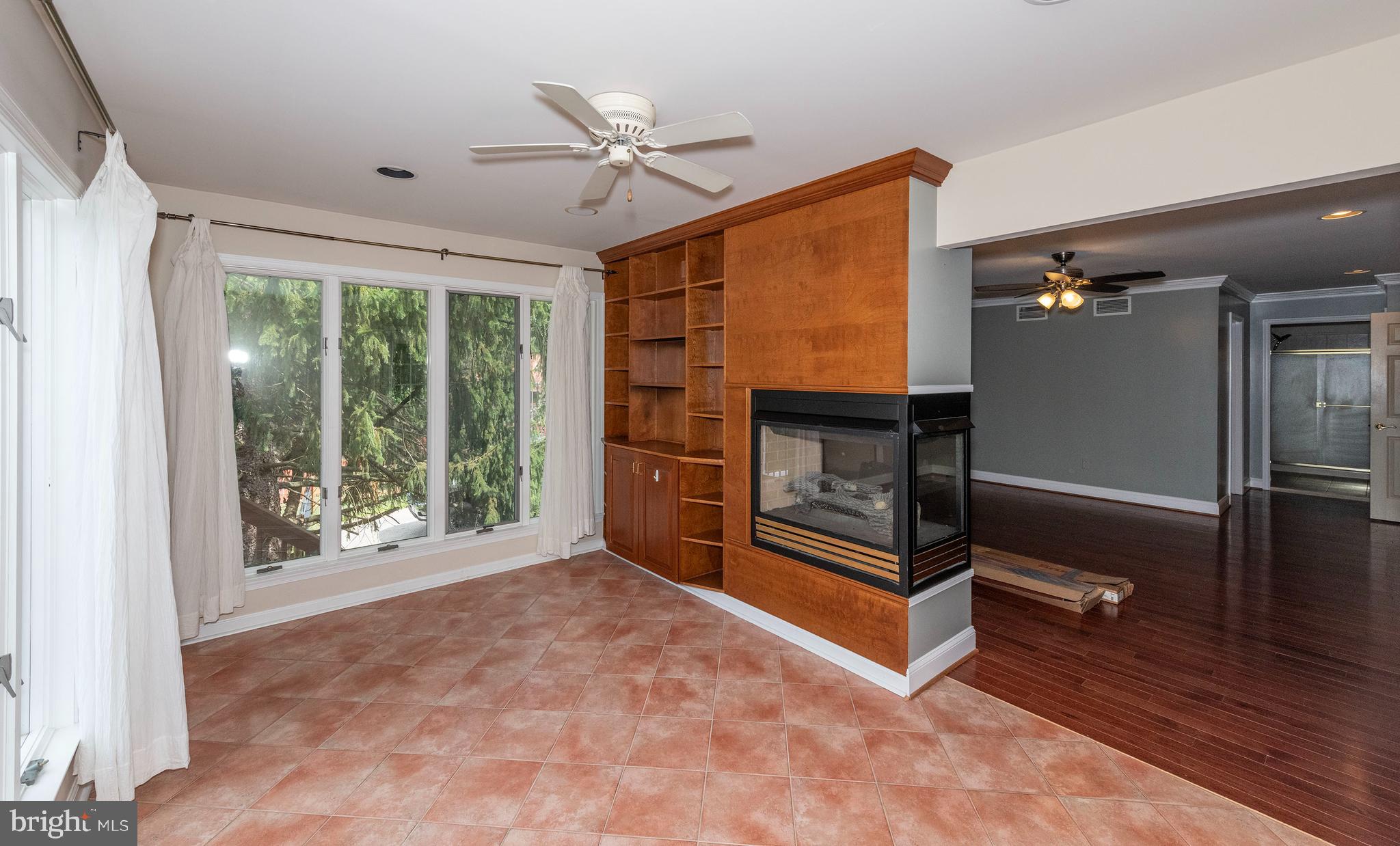 PRINCE KNOLL - Residential