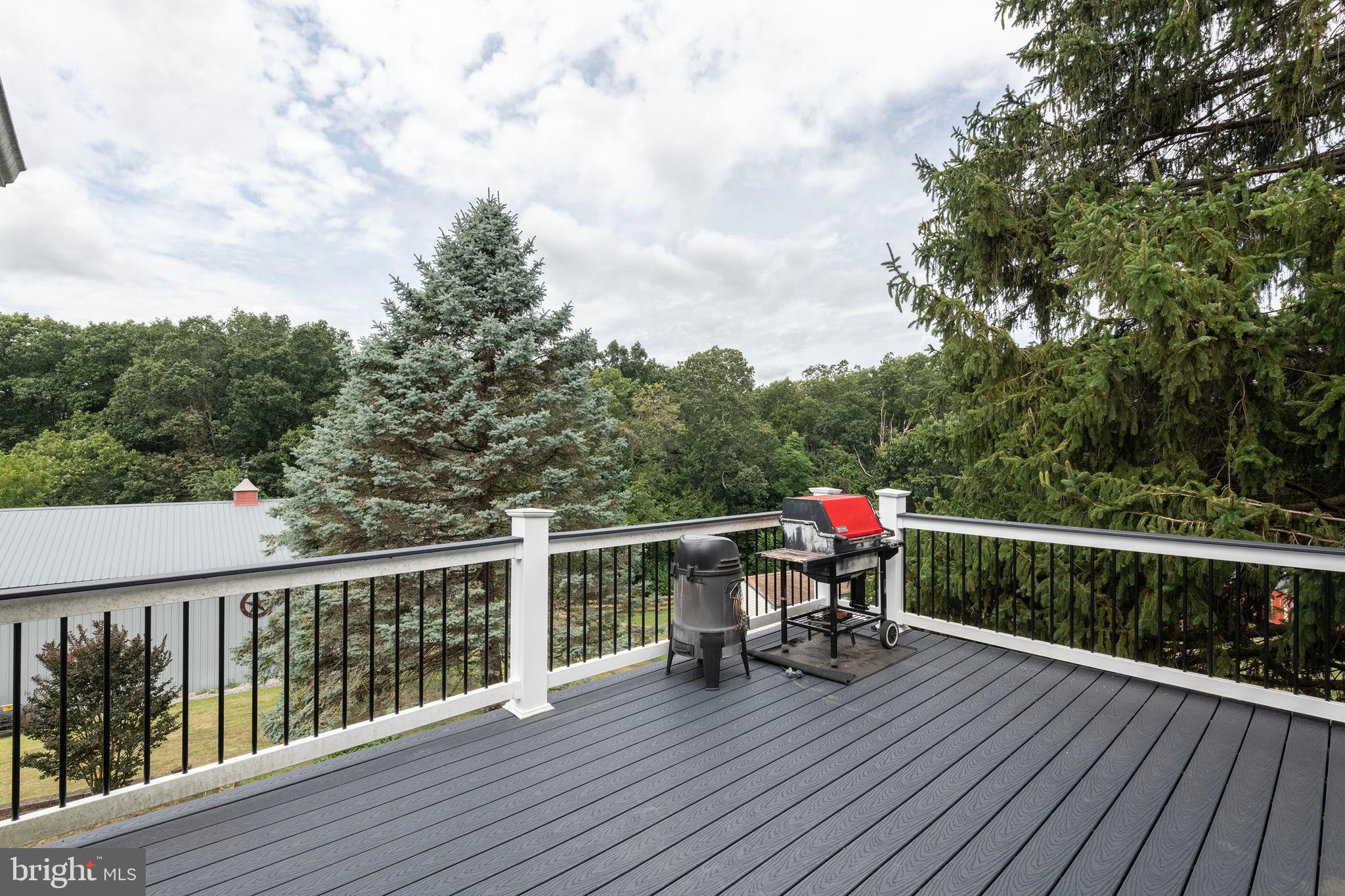 PRINCE KNOLL - Residential