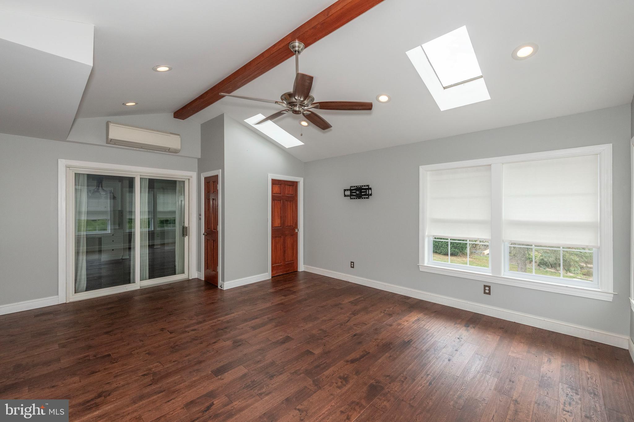 PRINCE KNOLL - Residential