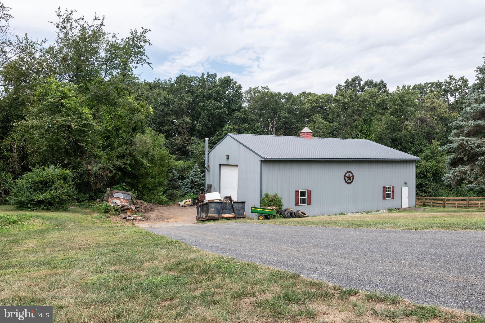 PRINCE KNOLL - Residential