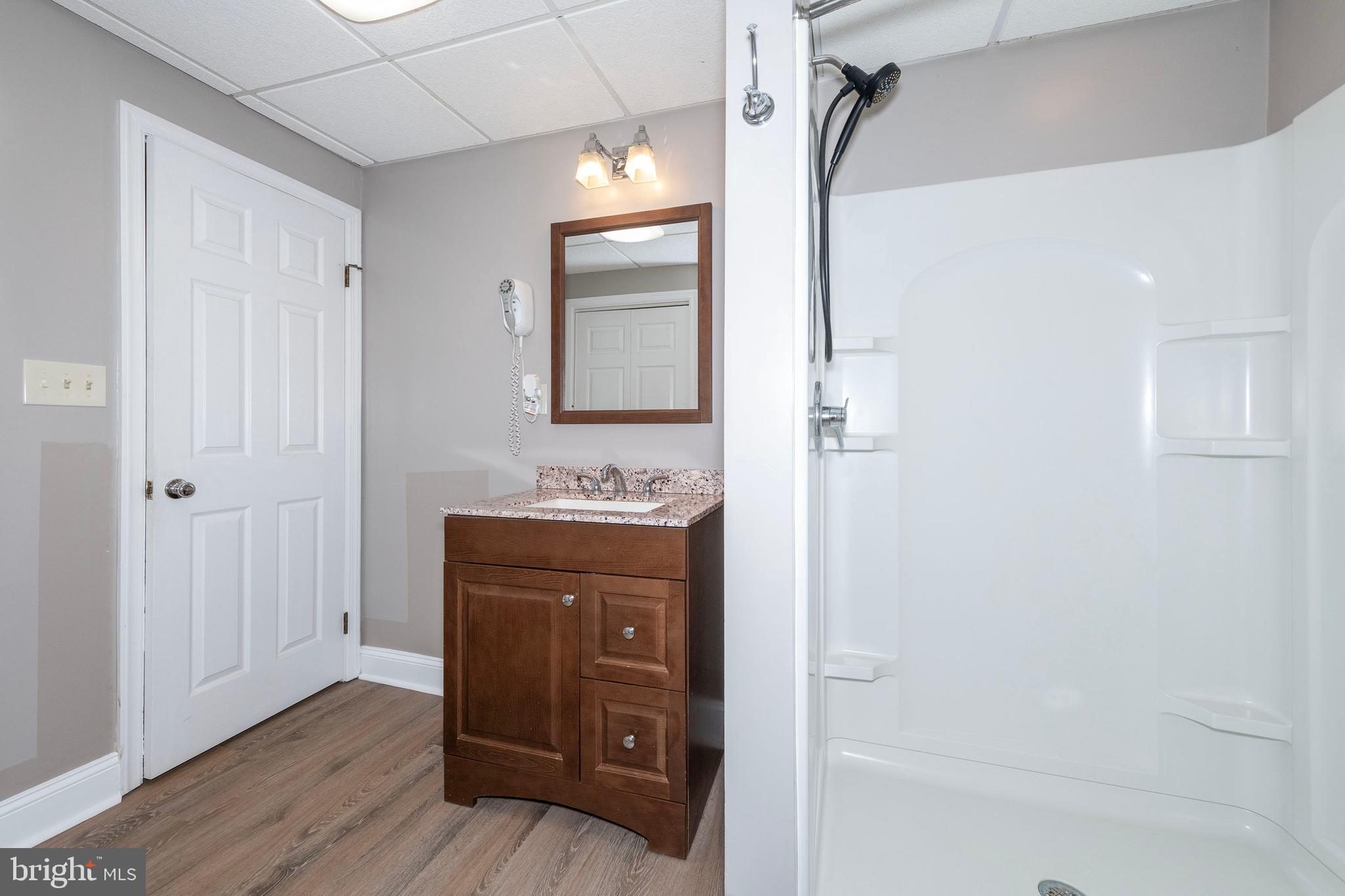 PRINCE KNOLL - Residential