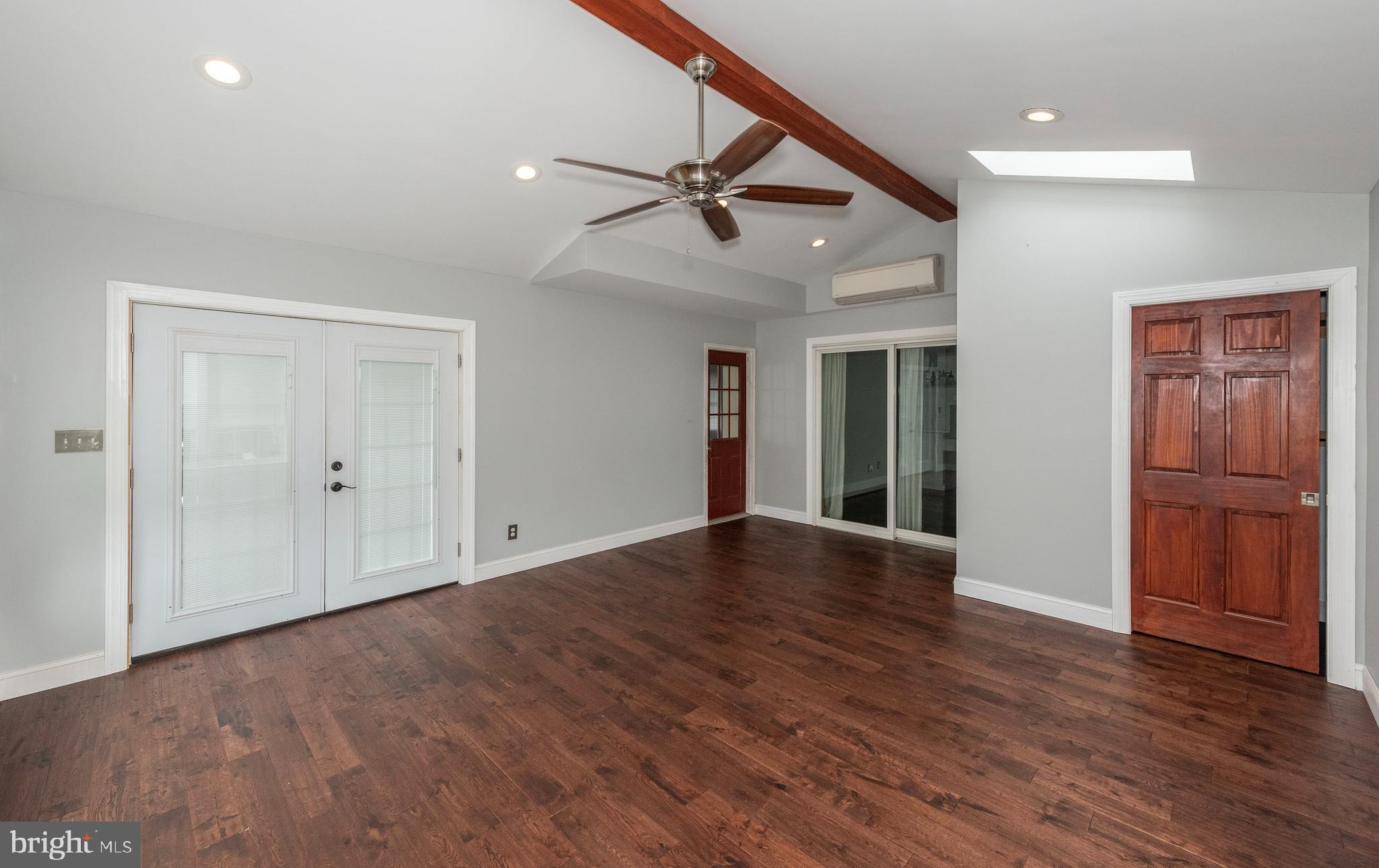 PRINCE KNOLL - Residential