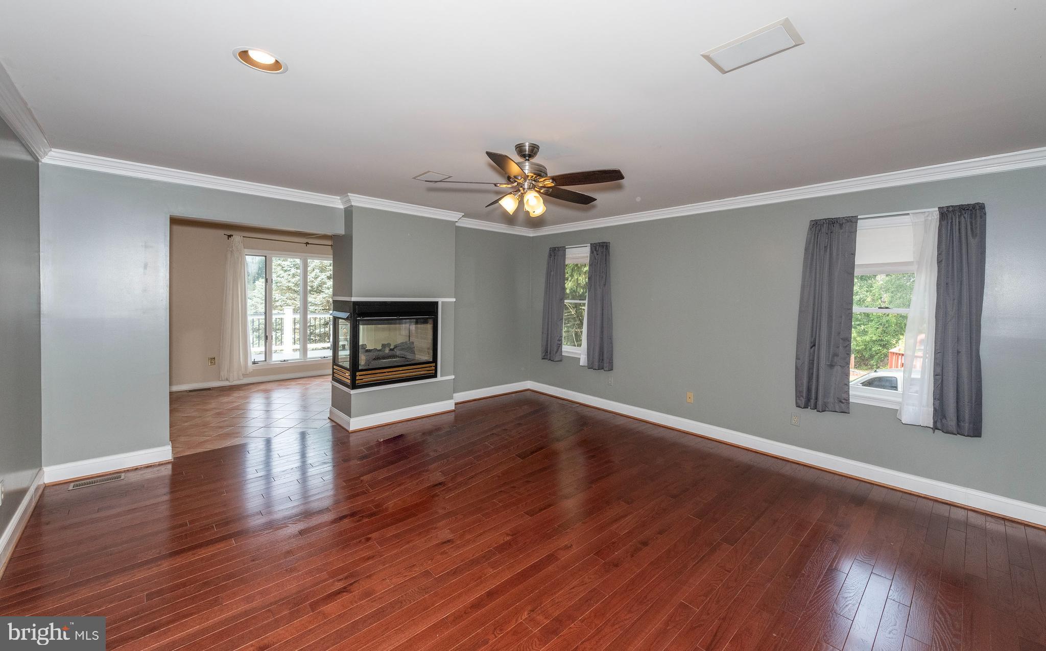 PRINCE KNOLL - Residential