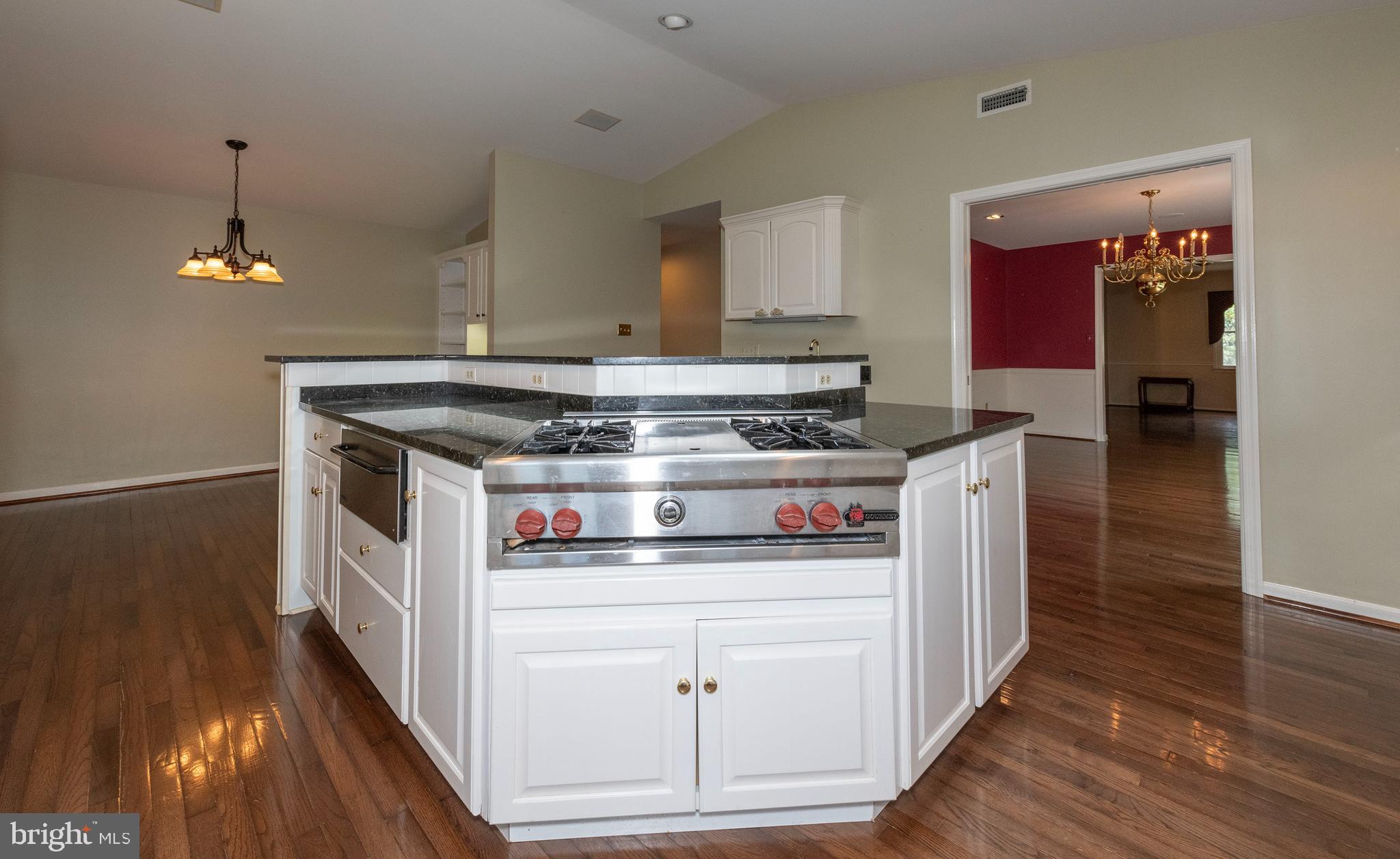 PRINCE KNOLL - Residential