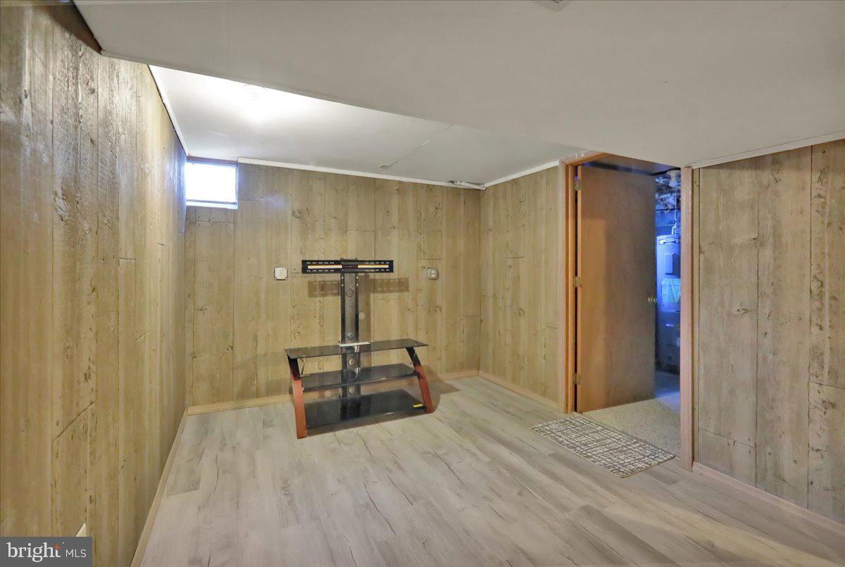 WILLOW ACRES - Residential