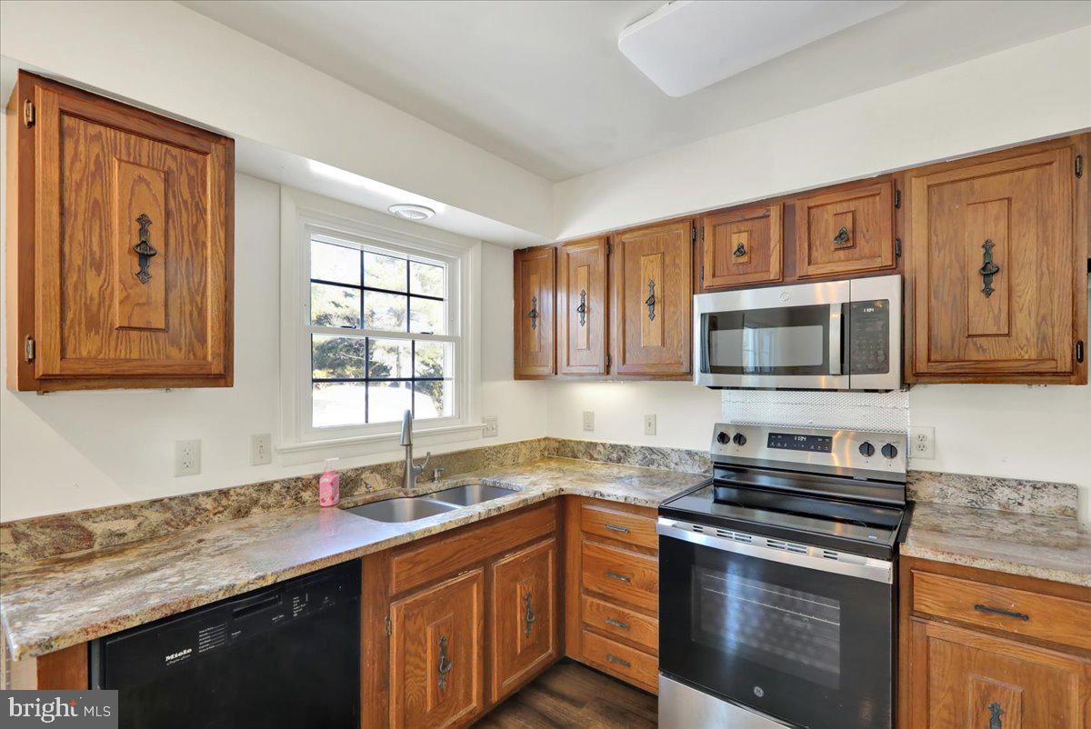 WILLOW ACRES - Residential