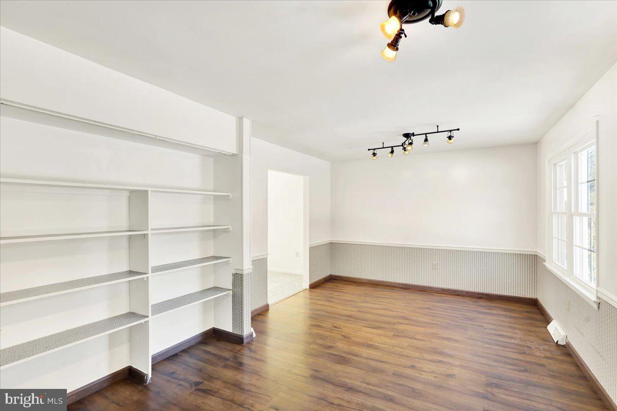 WILLOW ACRES - Residential