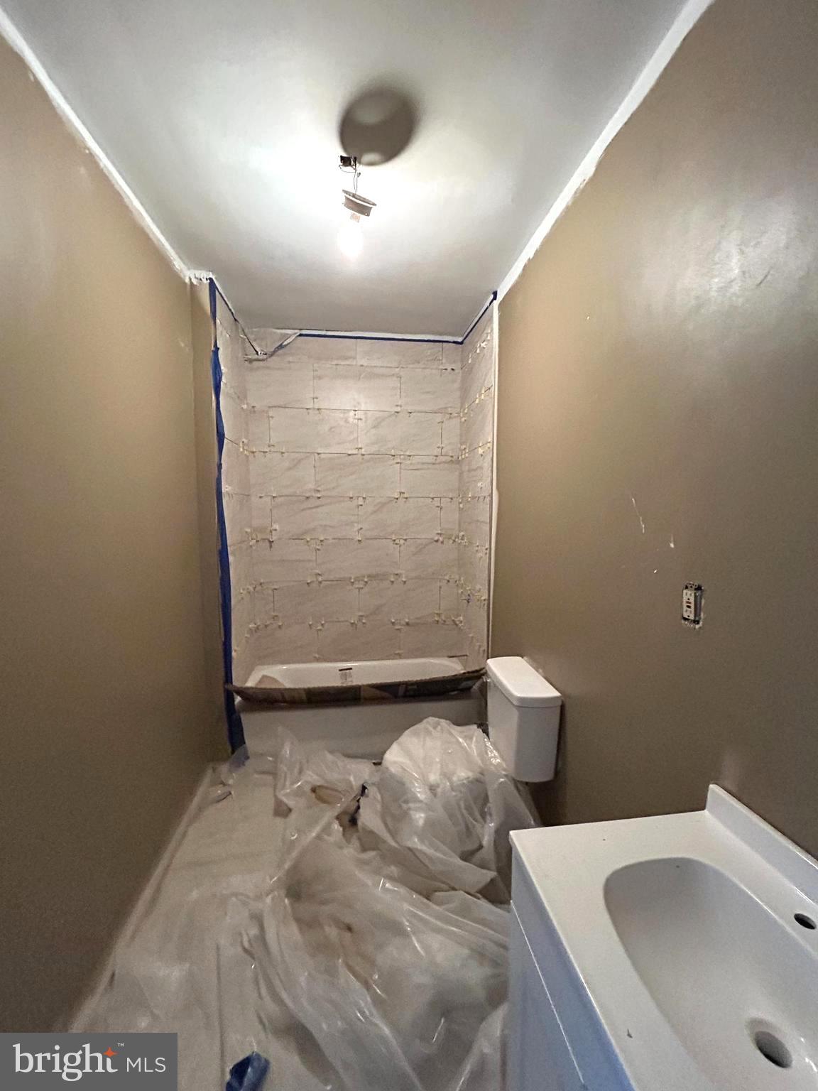 MILL HILL - Residential