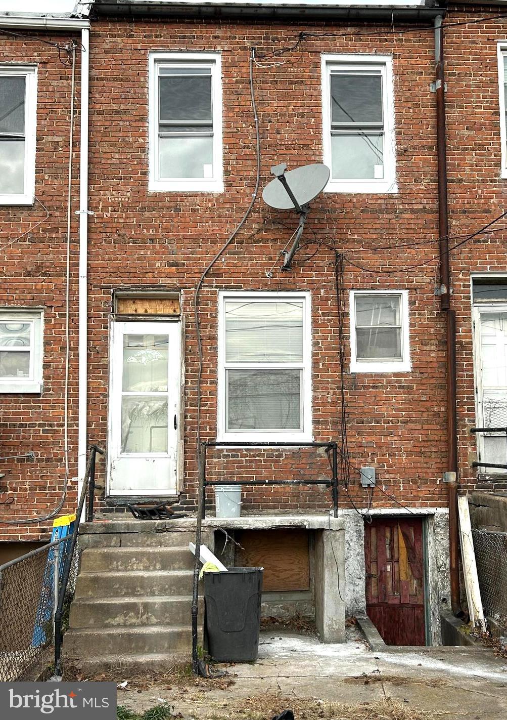 MILL HILL - Residential