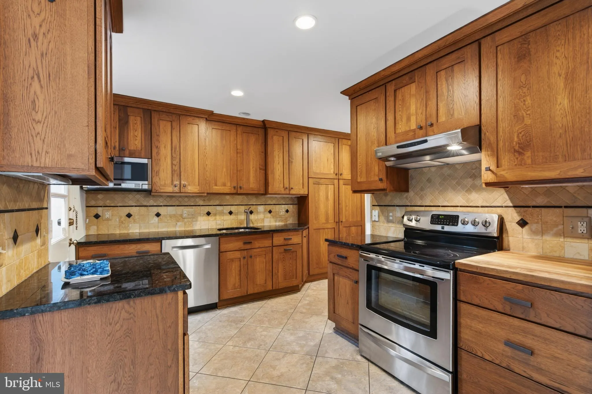 Additional image 57 of 2506 N Upshur Street, Arlington, VA 22207