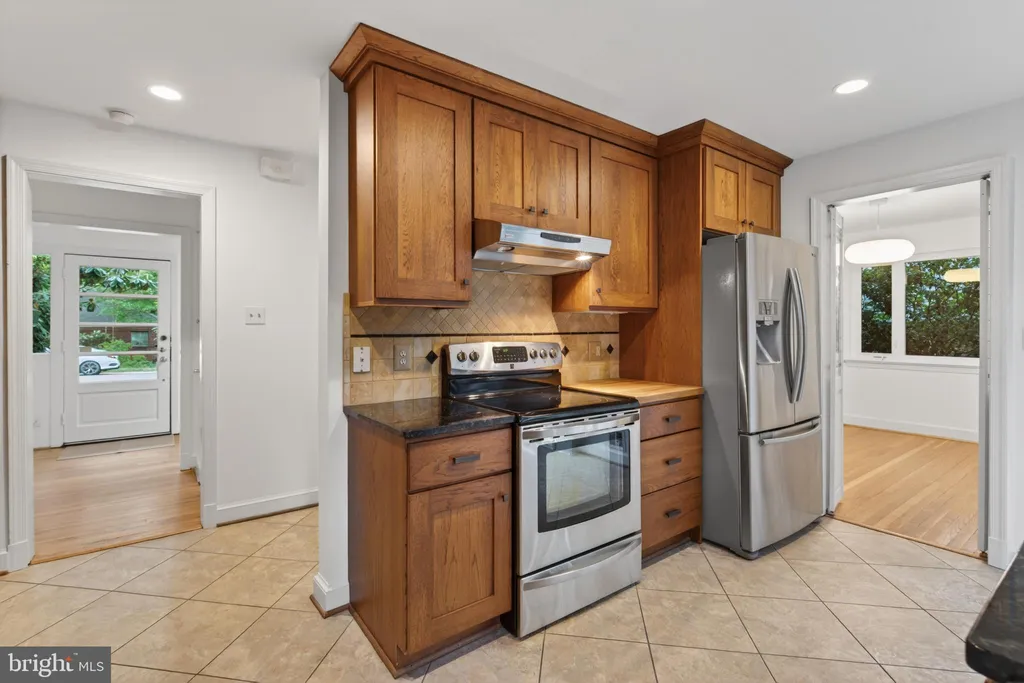 Additional image 12 of 2506 N Upshur Street, Arlington, VA 22207