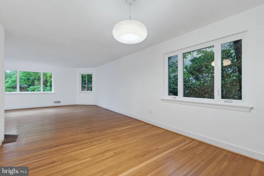 Additional image 8 of 2506 N Upshur Street, Arlington, VA 22207