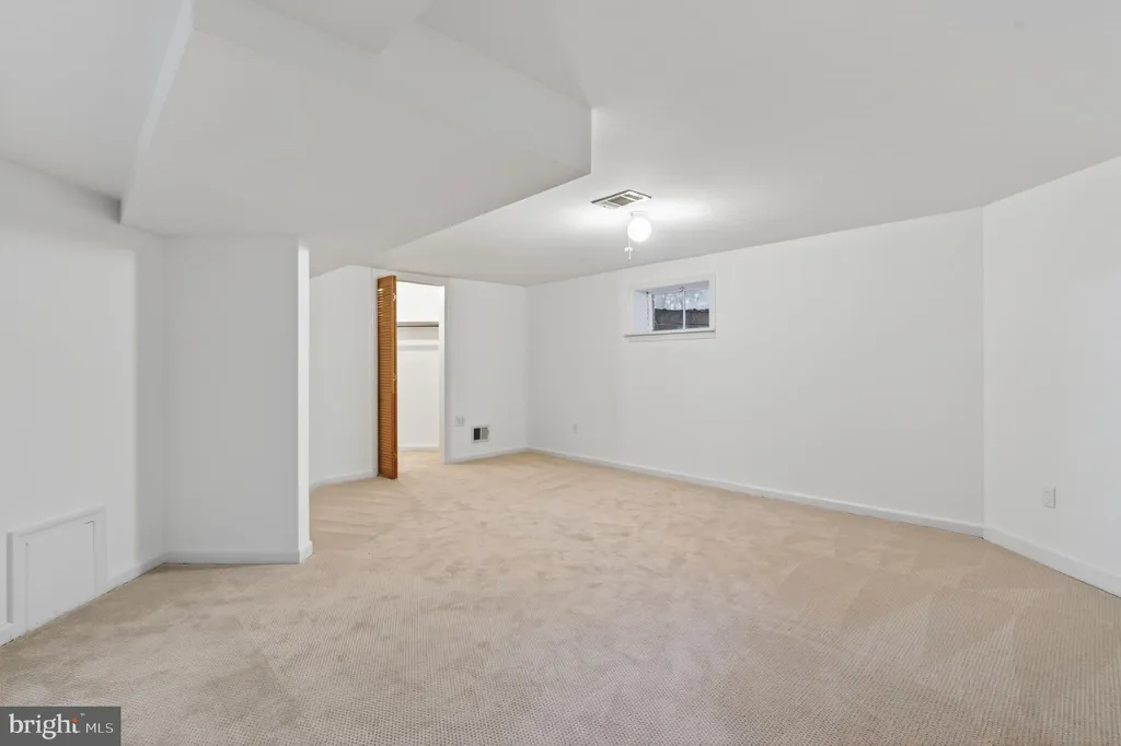 Additional image 33 of 2506 N Upshur Street, Arlington, VA 22207