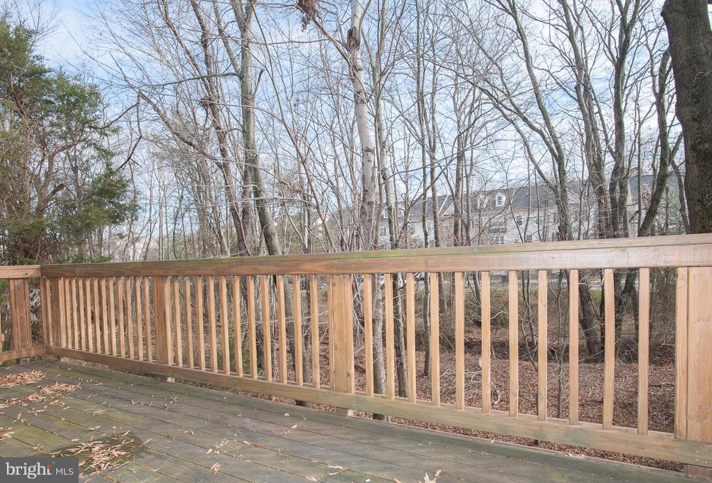 GROVE AT HUNTLEY MEADOWS - Residential Lease