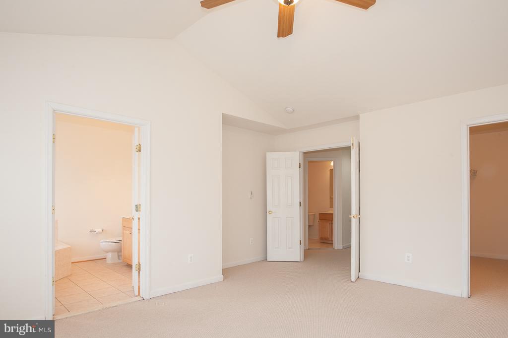 GROVE AT HUNTLEY MEADOWS - Residential Lease