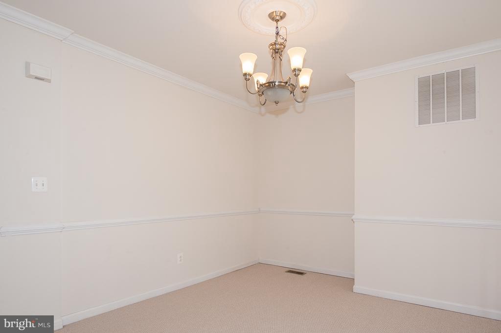 GROVE AT HUNTLEY MEADOWS - Residential Lease