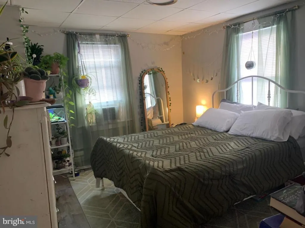 Runnemede, New Jersey 08078, United States, 1 Bedroom Bedrooms, ,1 BathroomBathrooms,Residential,Active,86411