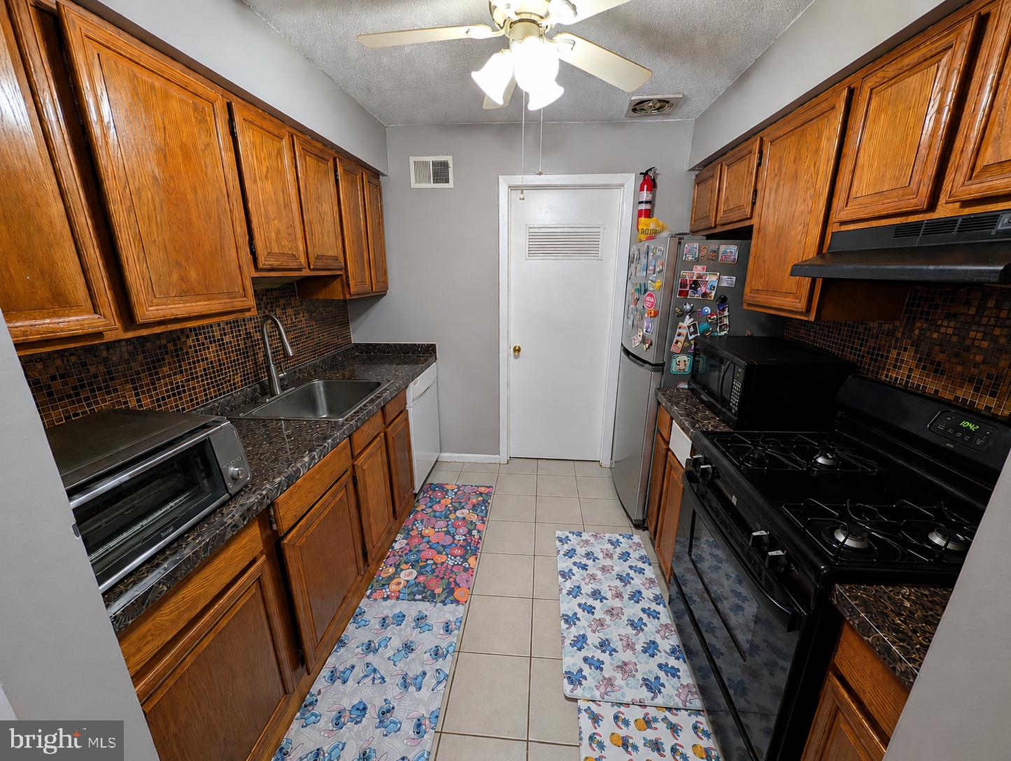 51 DEERBERRY LANE