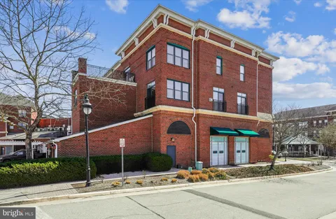 9000 Lorton Station Boulevard Unit 2-101, Lorton, VA 22079 - #: VAFX2226278