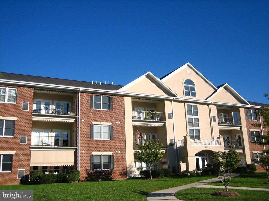 Lovely 2 Bedroom, 2 Full Bath Condo with DEN.  Large Eat-in Kitchen & separate Dining Room.  Access Balcony from Living Room, Master Bedroom & Second Bedroom.  Updates incl. HVAC, Hot Water Heater, Washer/Dryer & Dishwasher.  Garage parking (#19) & Storage Room.   55+ Community with exceptional amenities.  All new buyers pay 1X rec fee of $2055.00 to Heritage Harbour at settlement.