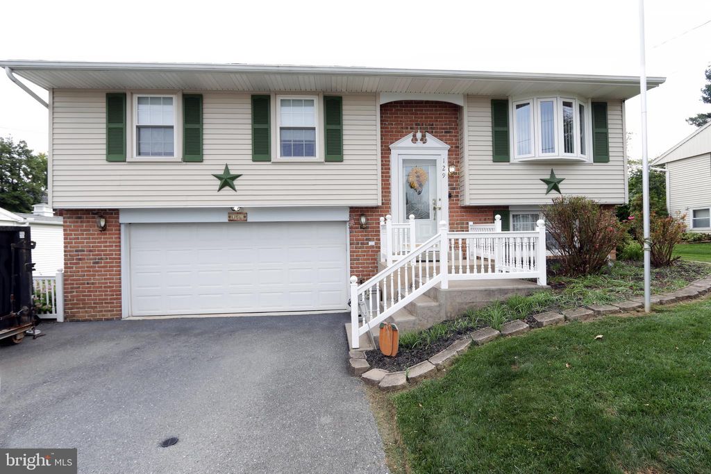Photo of 129 Joseph Road, LANCASTER, PA 17603 (MLS # PALA2076684)