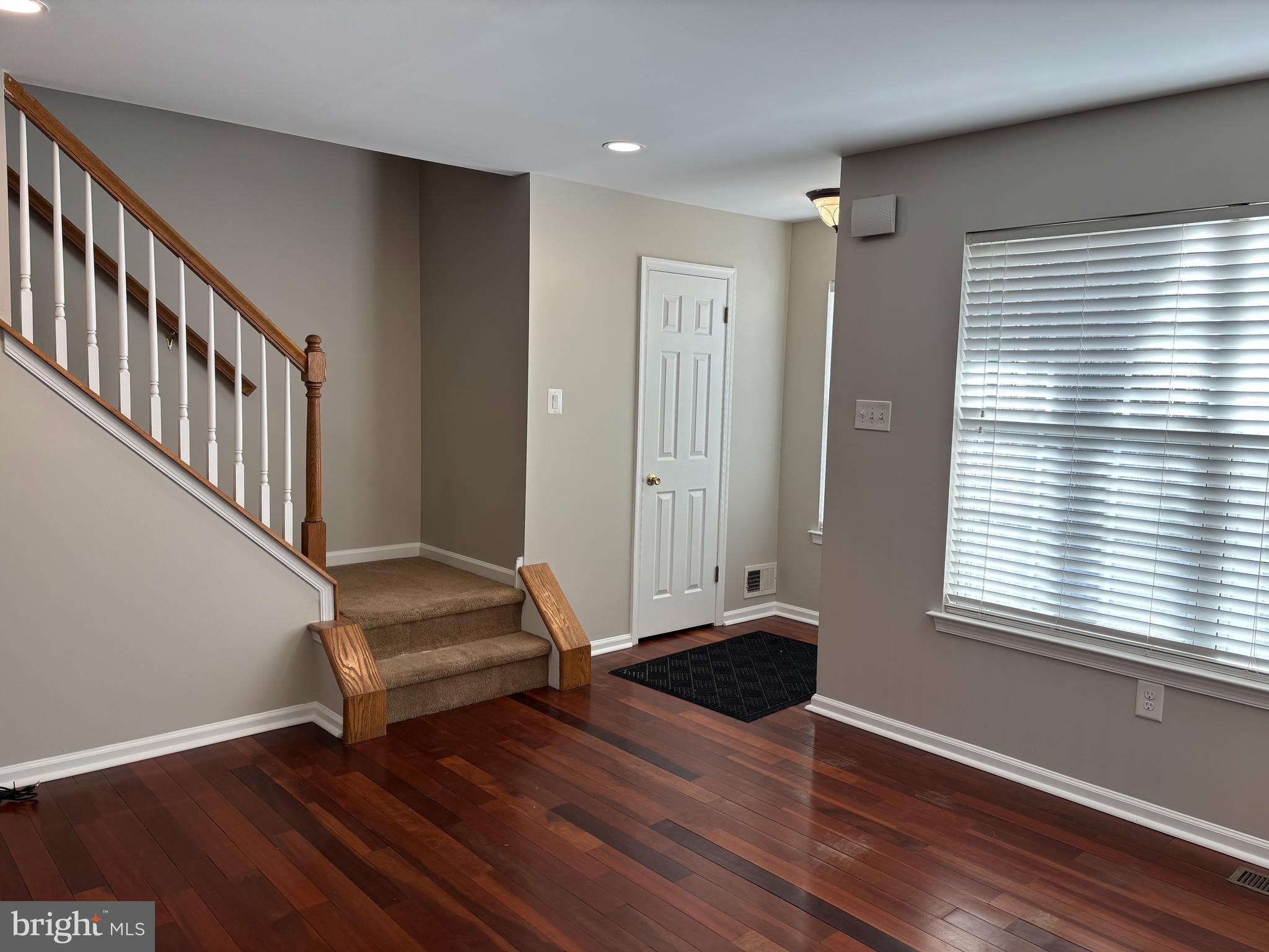 4101 CAPTAIN MOLLY CIRCLE