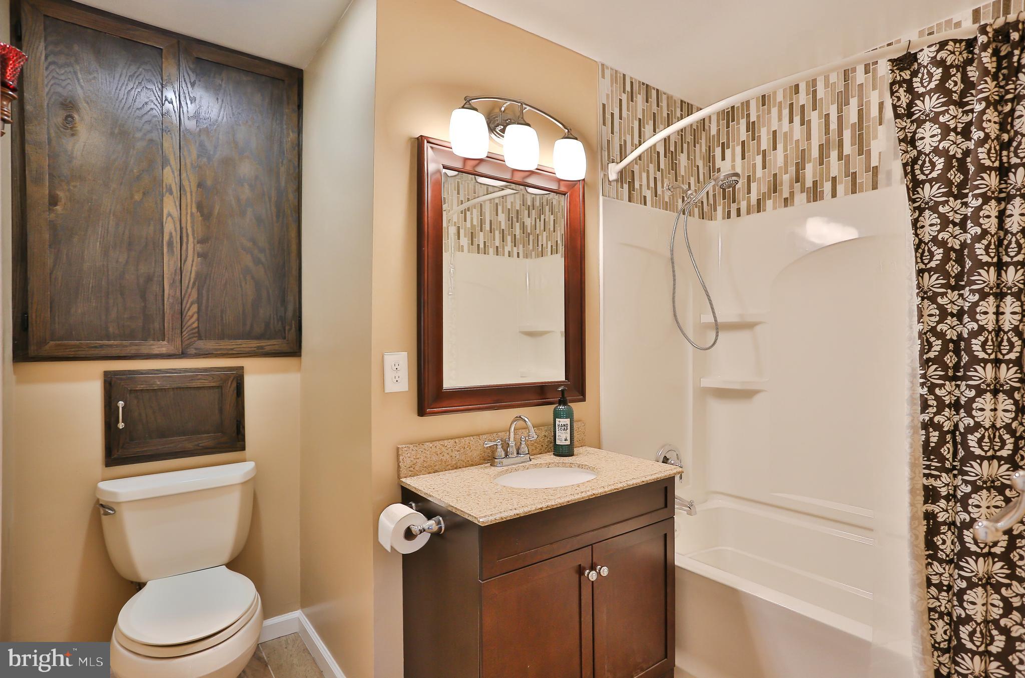 MONTCLAIR - Residential