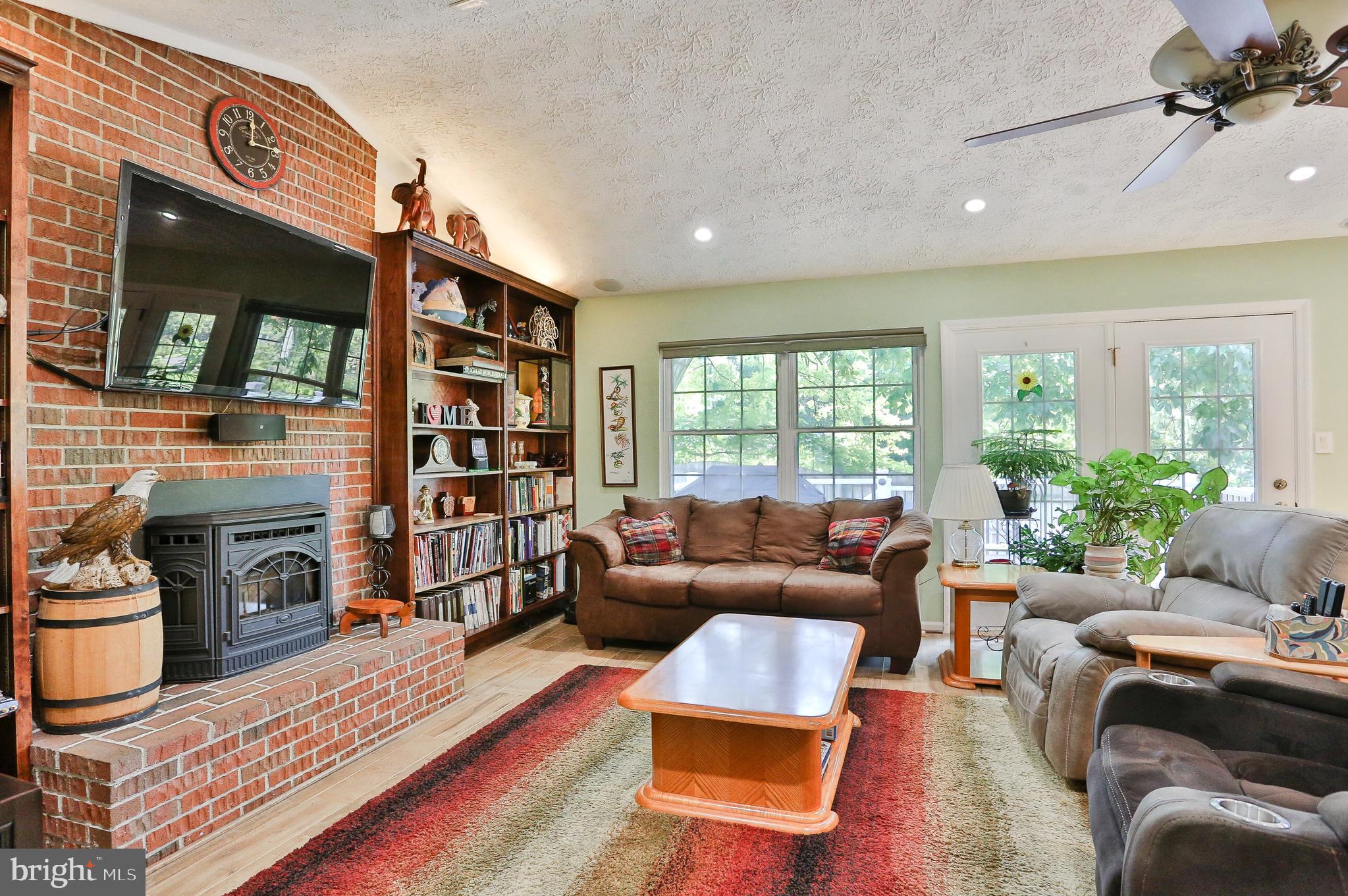 MONTCLAIR - Residential