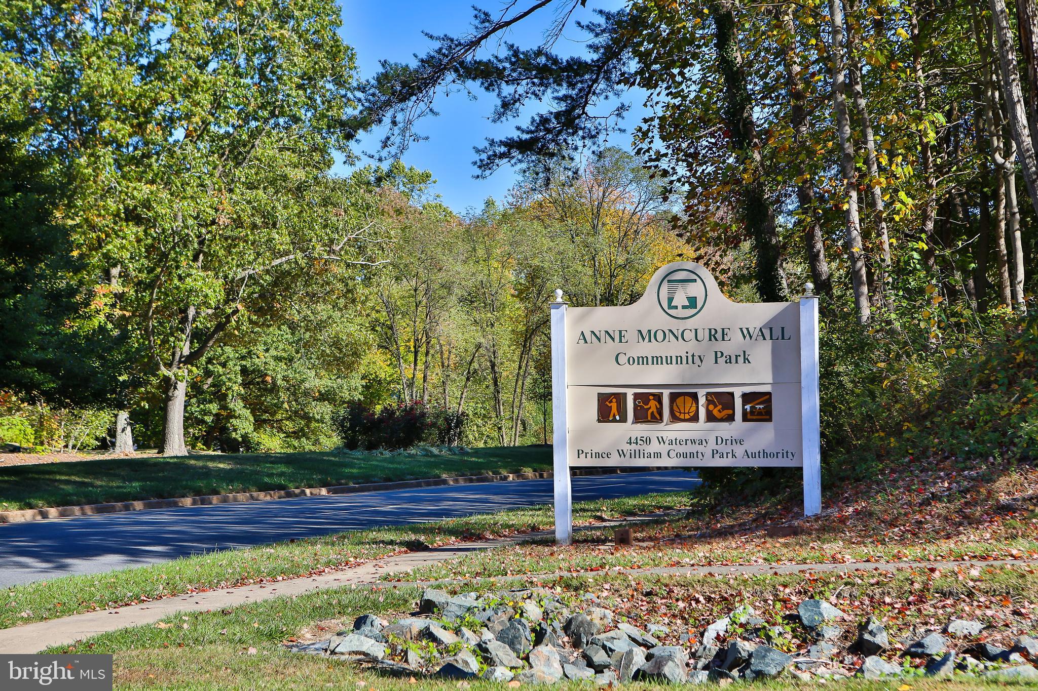 MONTCLAIR - Residential