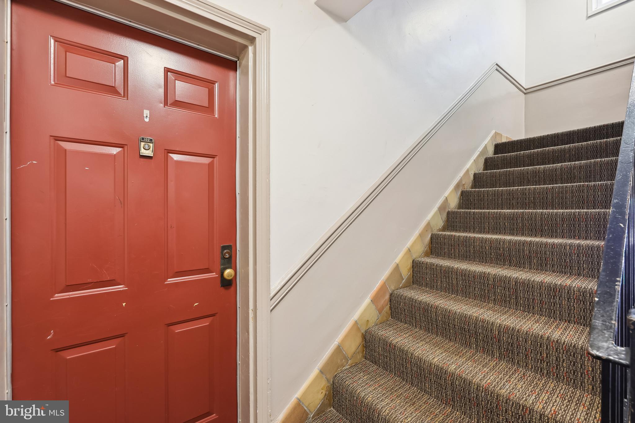 POTOWMACK CROSSING - Residential