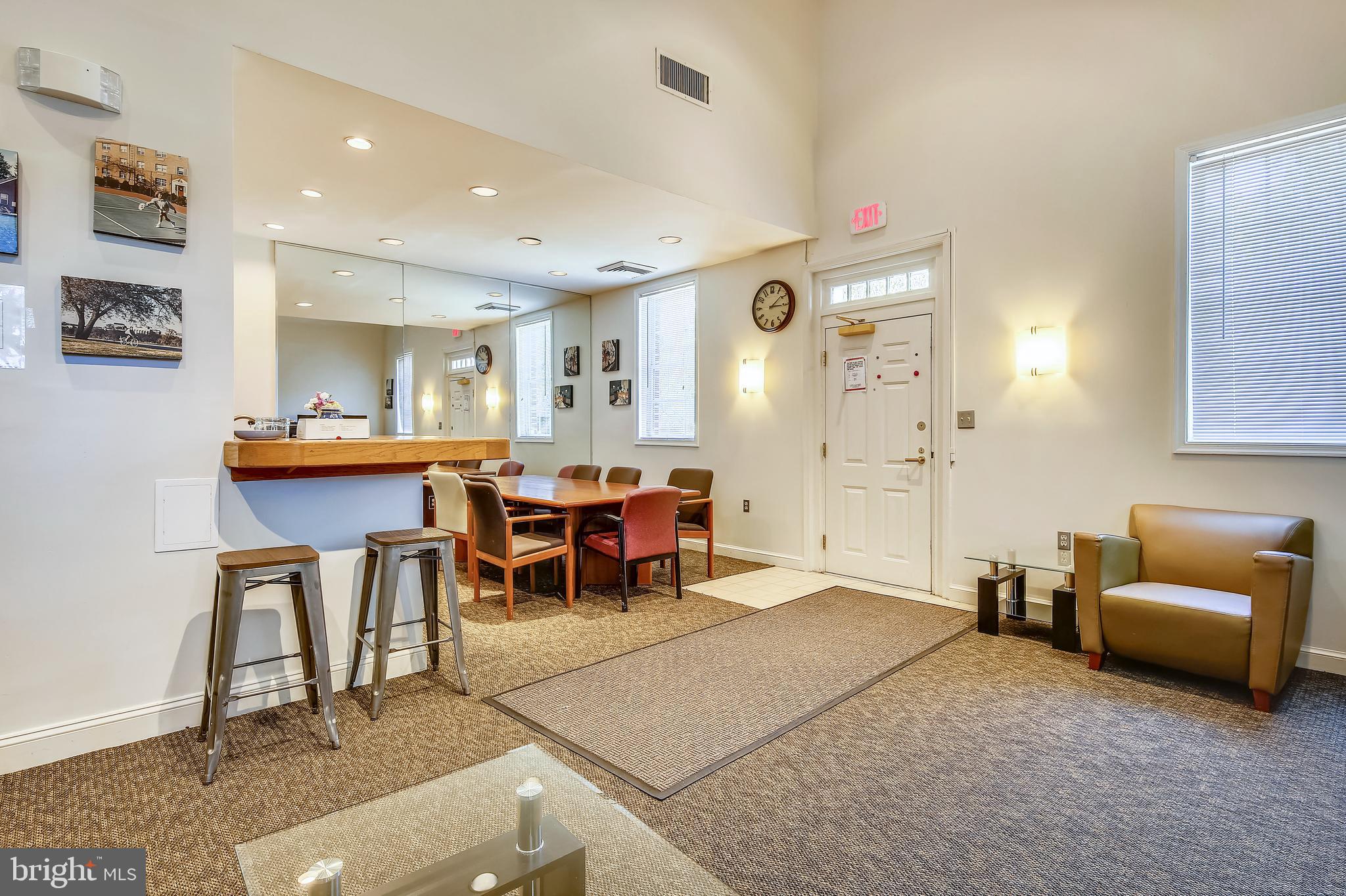 POTOWMACK CROSSING - Residential