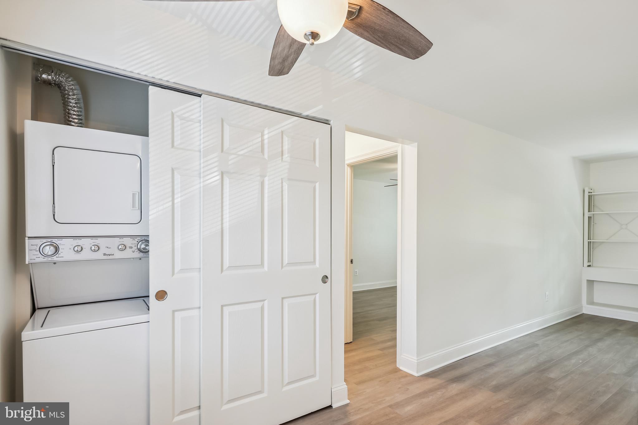 POTOWMACK CROSSING - Residential