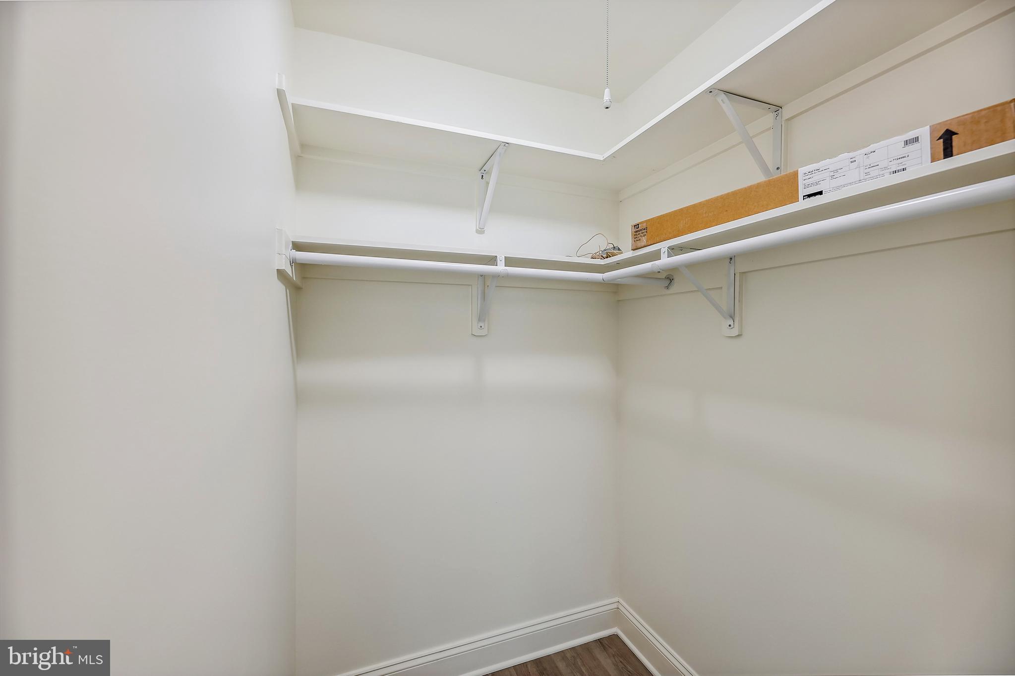 POTOWMACK CROSSING - Residential